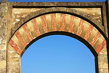 Arco escarzano